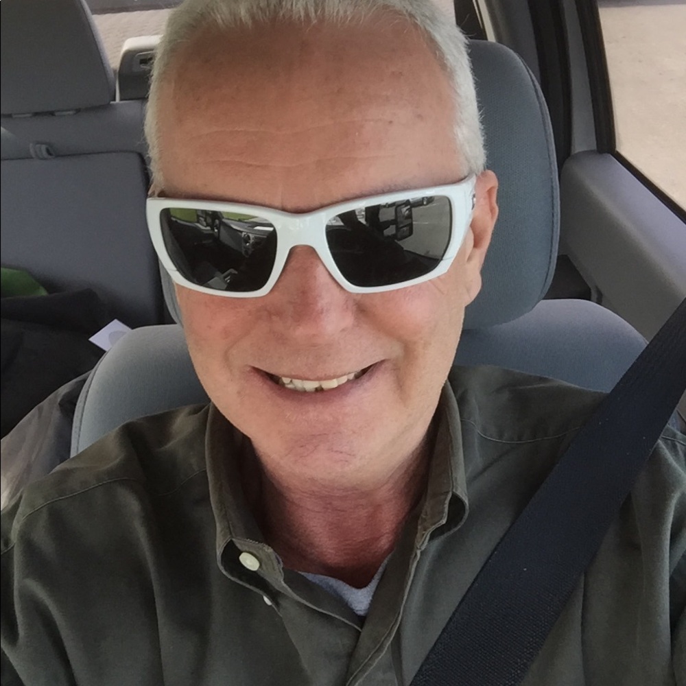 Meet your Posher, Renee